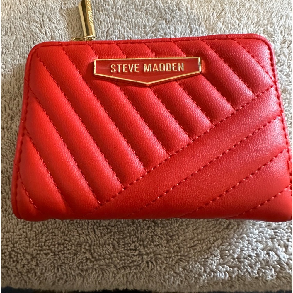 Steve Madden wallet
